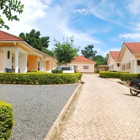 Corinya Serviced Apartments Entebbe Exterior photo